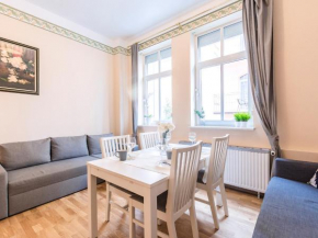 Гостиница VacationClub - Willa Carmen Apartment 3  Свиноуйсьце